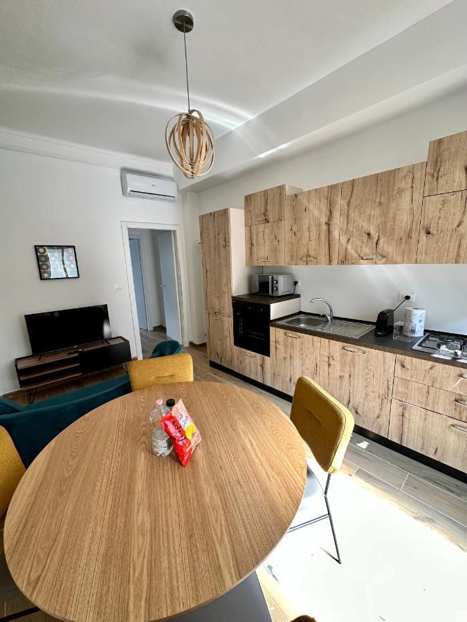 Casa Sassarina Apartment Торино Екстериор снимка